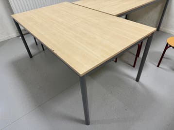 Lage tafel 80x140 cm, 64cm hoog - Gratis af te halen