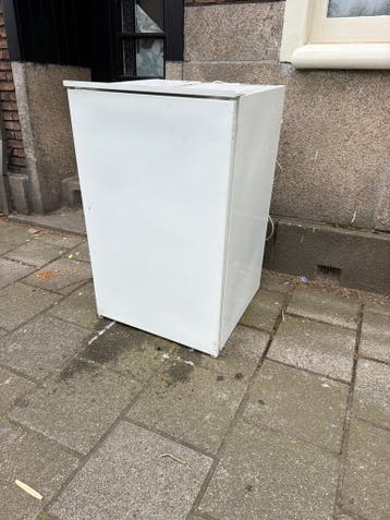Vriezer inbouw. Gratis. Vandaag ophalen!