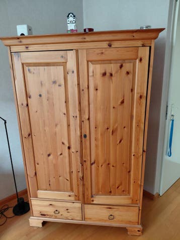 Televisie kast GRATIS