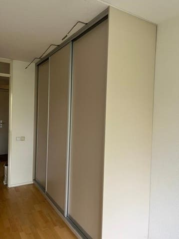 hang en legkast drie schuifdeuren inbouw