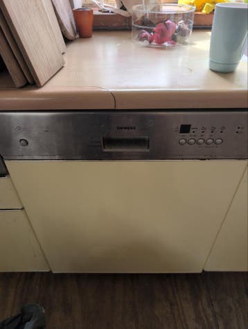 Siemens Inbouw vaatwasser gratis op te halen (wast niet goed