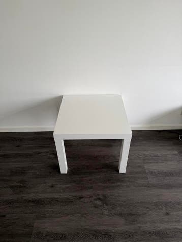 Witte bijzettafel 55x55x45 cm