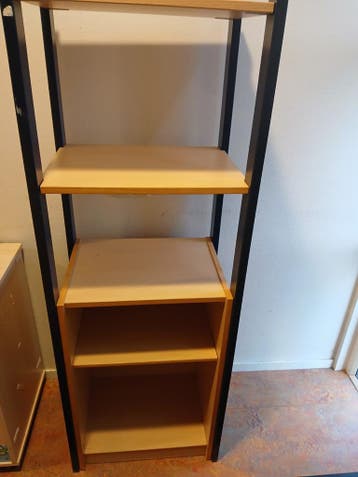 Hoge kast voor kinderopvang