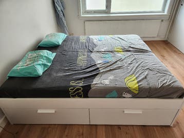 Ikea Brimnes bed met mattress