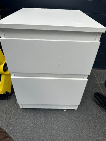 Nachtkastje wit Ikea