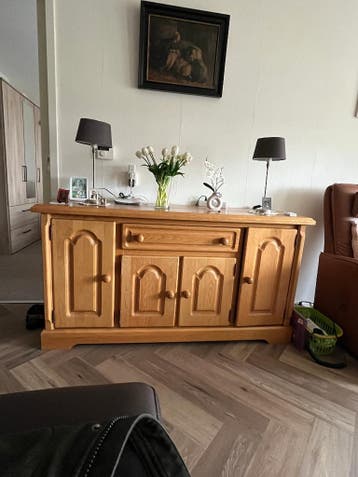 Dressoir GRATIS OPHALEN