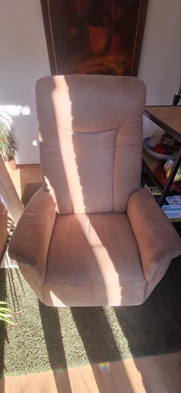 Heerlijke elektrisch verstelbare stoel