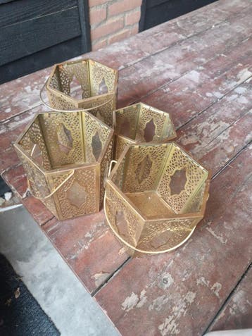 Gratis gouden windlichten - Set van 4