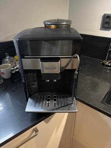 Gereserveerd Siemens EQ.6 series 500 koffiemachine