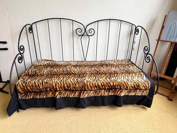 Gratis, super leuke authentieke bed bank