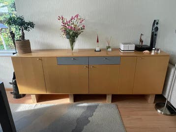 Zwevend wandmeubel en tv-kastje - Gratis af te halen Heerlen