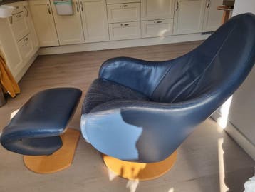 Zeer comfortabele (relax) design Fauteuil met voetenbankje