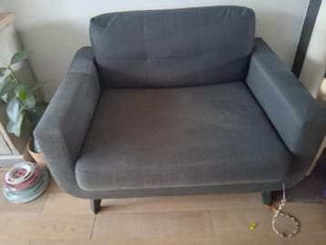Loveseat GRATIS