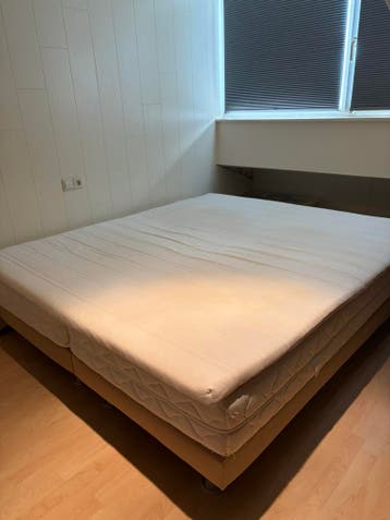 Gratis 2 persoons bed af te halen