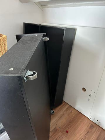 Eenpersoons bedombouw zonder lattenbodem en matras