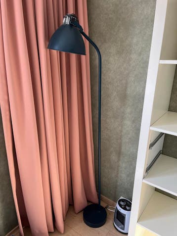 Stijlvolle staande lamp - petrol blauw