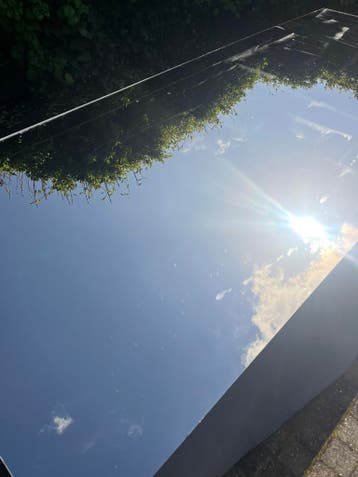 Grote spiegel afkomstig uit schuifdeur kledingkast