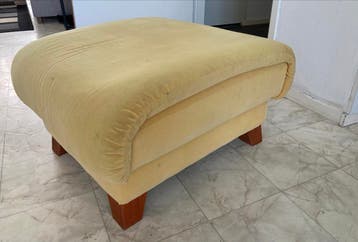 Hocker voetenbank/poef pastelgeel