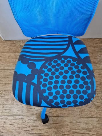 Blauwe bureaustoel Gratis