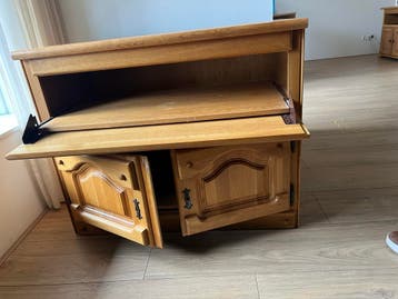 Eikenhouten TV-meubel / Dressoir met opbergruimte