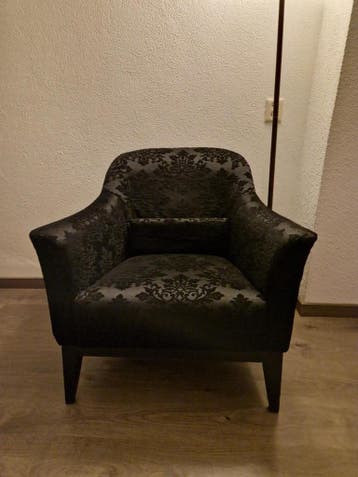 Stoel gratis op te halen - Zwarte fauteuil met patroon