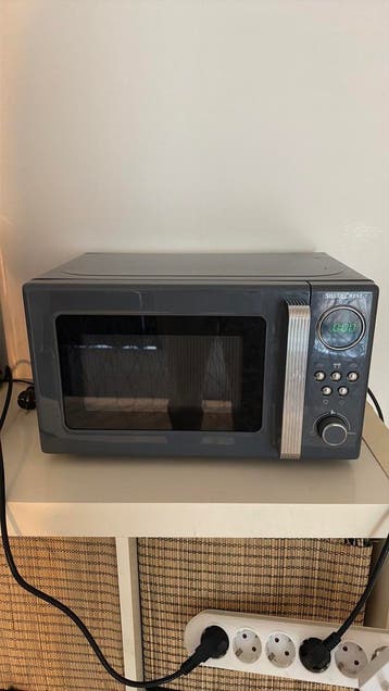 Gratis af te halen: magnetron (werkend)