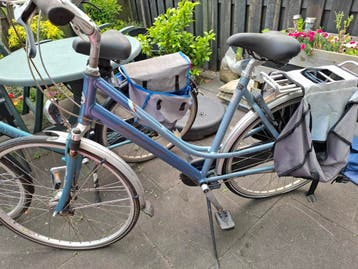 Twee gratis damesfietsen - Opknappers