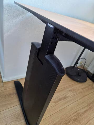 Bureau met bureaustoel GRATIS