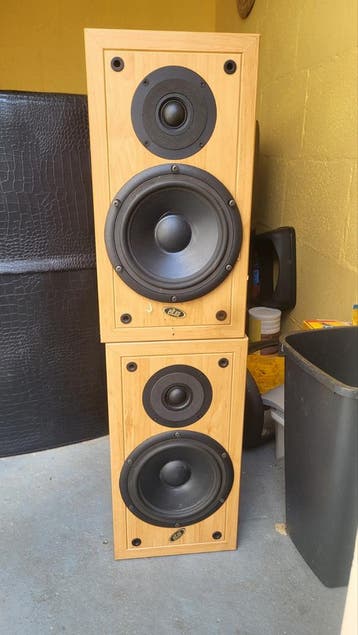 Eltax monitor 3 speakers DEFECT GRATIS