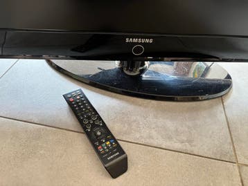 Samsung LED TV 94 cm