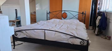 Ledikant met lattenbodems 180x210