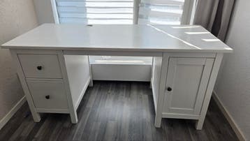 Wit bureau met 3 opbergruimtes - gratis af te halen