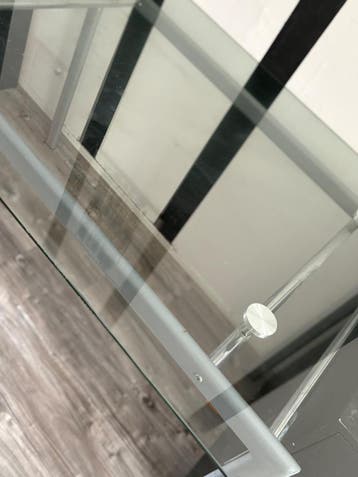 Gratis glazen eettafel