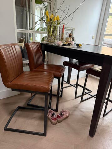 4 barkrukken bruin kunstleer