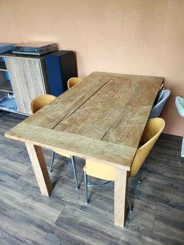 Eettafel massief hout