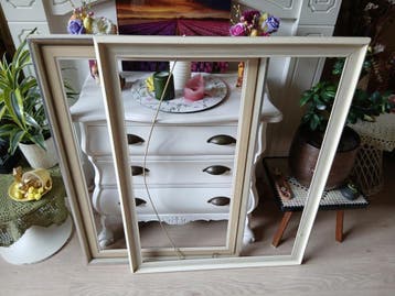 GRATIS Oude schilderijlijsten