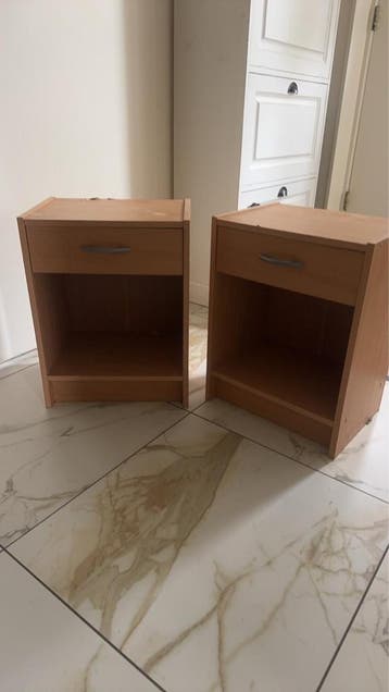 Gratis 2x nachtkastjes