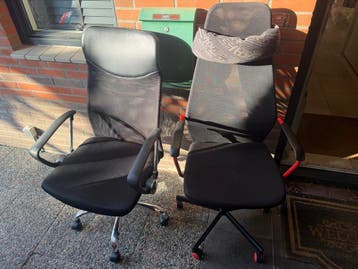 Gratis 2 (game) bureastoelen