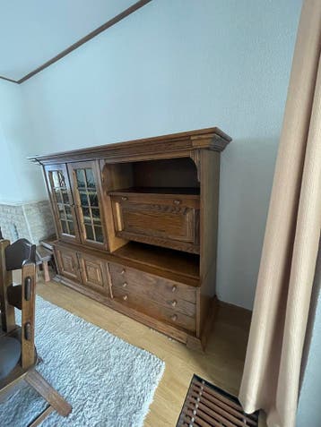 Massief eiken dressoir. Gratis afhalen!