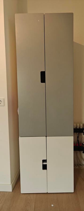 Gratis kledingkast van Ikea.