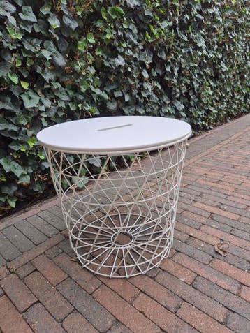 Bijzettafel met losse deksel