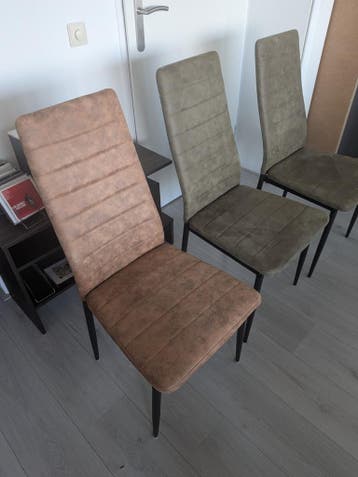 Drie stoelen Leen Bakker Gratis af te halen