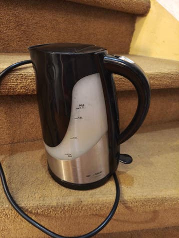 Grundig Waterkoker - 1.7 Liter - in goede staat.