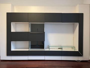 Mooie wandkast - gratis af te halen