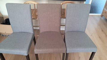 3 eettafel stoelen