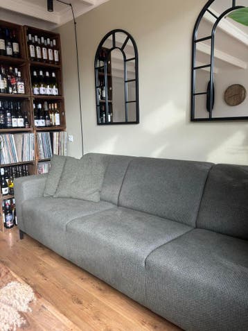 Grijsgroene 3,5-zits bank van Pronto Wonen - Gratis afhalen