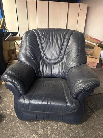 Zwarte leren fauteuil
