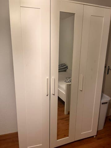 Gratis Ikea kast en Bopita eenpersoonsbed