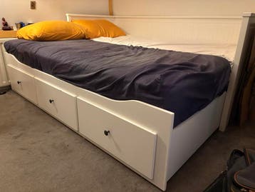 IKEA HEMNES bed bank