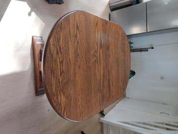 Massief eiken uitschuiftafel